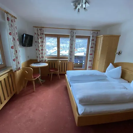 Kandaharblick Bed & Breakfast Pettneu am Arlberg