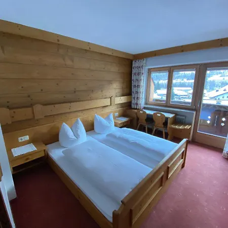 Bed & Breakfast Kandaharblick Pettneu am Arlberg