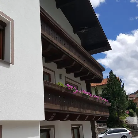 Bed & Breakfast Kandaharblick Pettneu am Arlberg