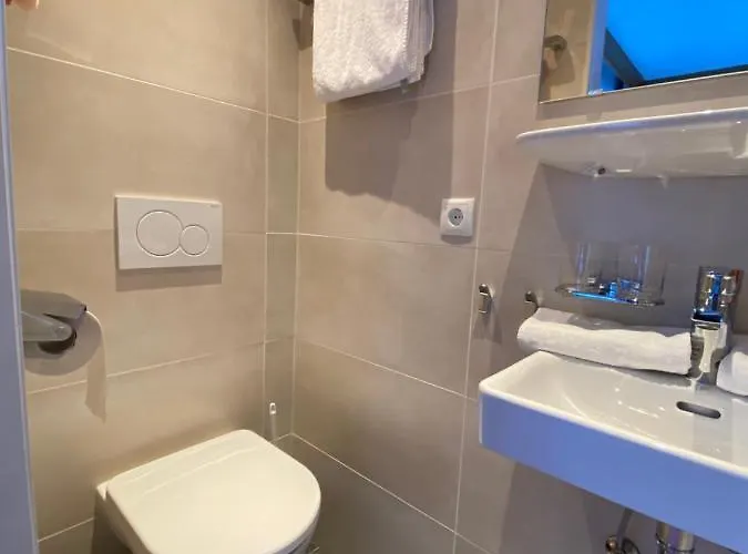 Kandaharblick فندق مبيت وإفطار بيتنيو آم أرلبرغ