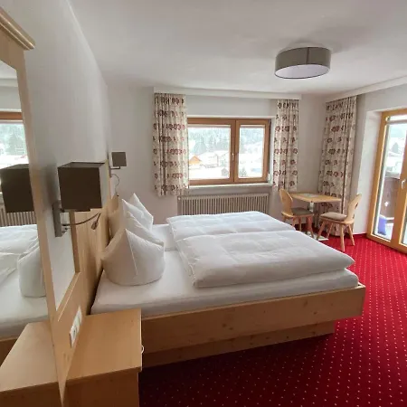 Kandaharblick Bed & Breakfast *