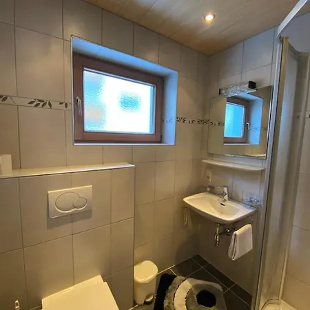 Bed & Breakfast Kandaharblick Pettneu am Arlberg