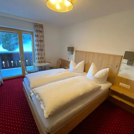 Bed & Breakfast Kandaharblick *
